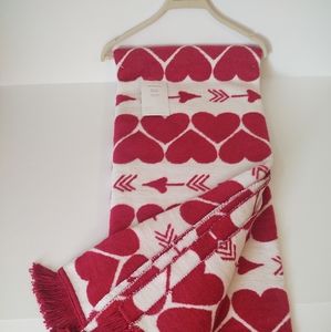 🎁Docofil Throw Blanket - Heart/Cupid Pattern